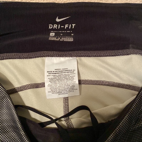 Nike DriFit Black & Grey Pants - Picture 3 of 5